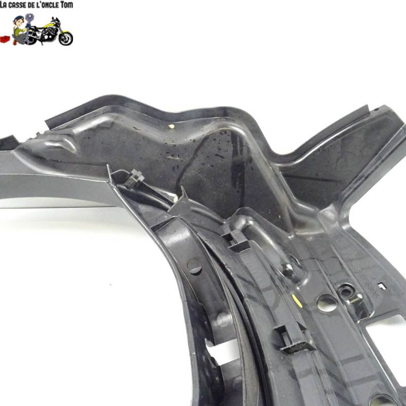 Entourage coffre sous selle  Piaggio 400 MP 3 2011 - CTM-8227-003