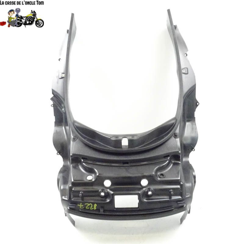 Entourage coffre sous selle  Piaggio 400 MP 3 2011 - CTM-8227-003