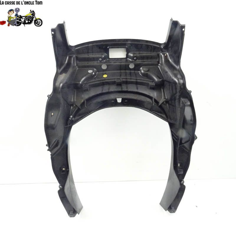 Entourage coffre sous selle  Piaggio 400 MP 3 2011 - CTM-8227-003