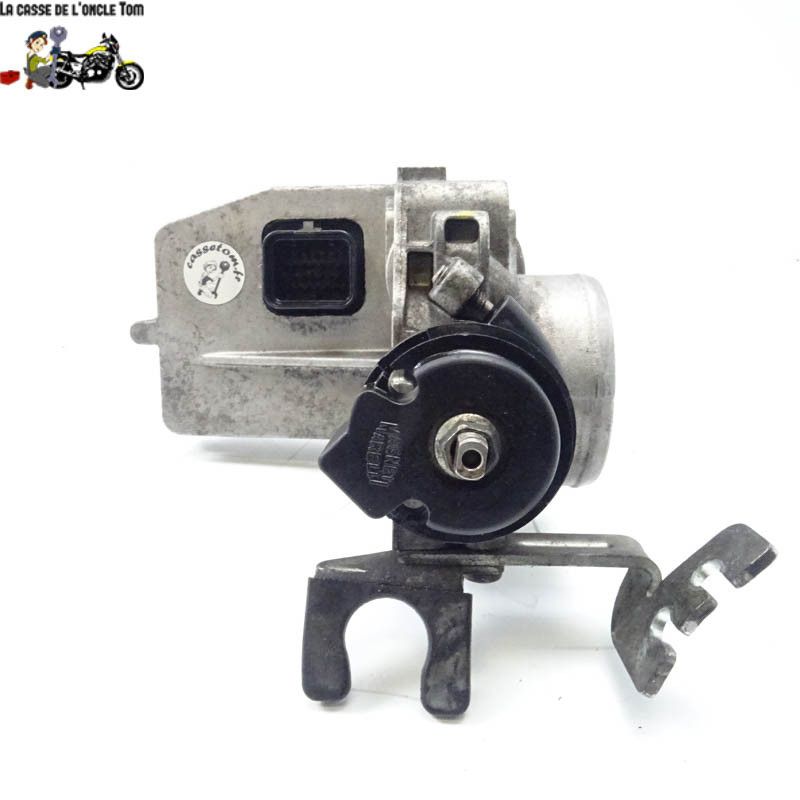 Corps d'injection Piaggio 400 MP 3 2011 - CTM-8227-042