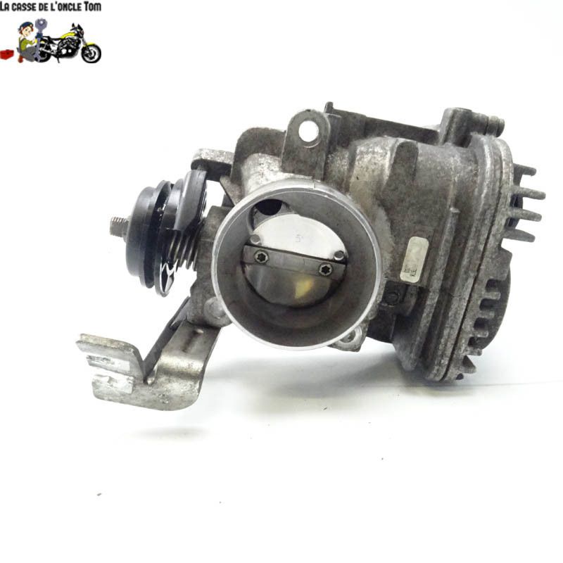 Corps d'injection Piaggio 400 MP 3 2011 - CTM-8227-042