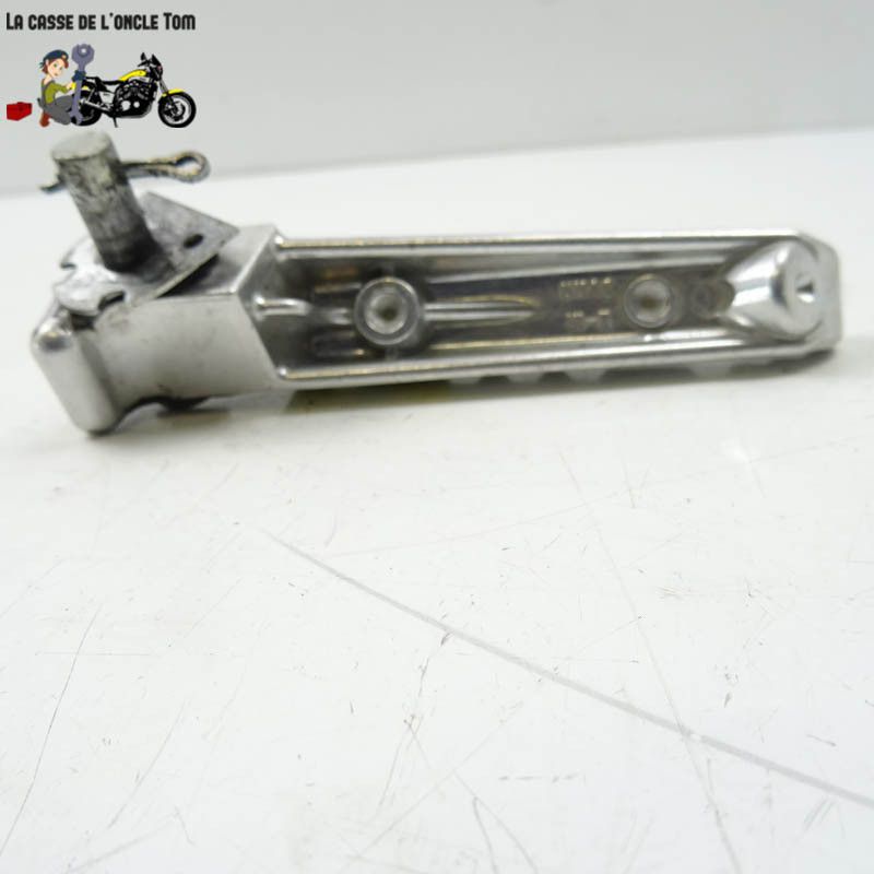 Repose pied arrière droit Yamaha  900 MT-09 2020 - CTM-11580-053