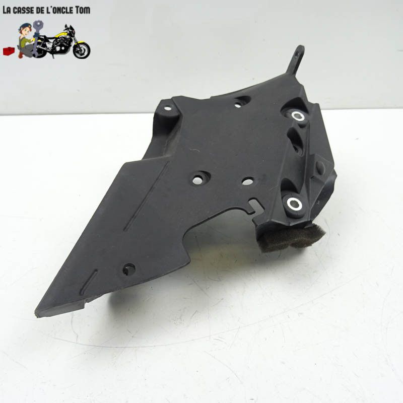 Cache avant droit /support faisceau Yamaha  900 MT-09 2020 - CTM-11580-075