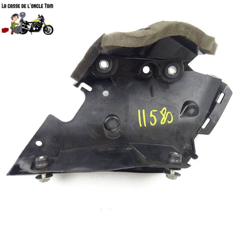 Cache avant droit /support faisceau Yamaha  900 MT-09 2020 - CTM-11580-075