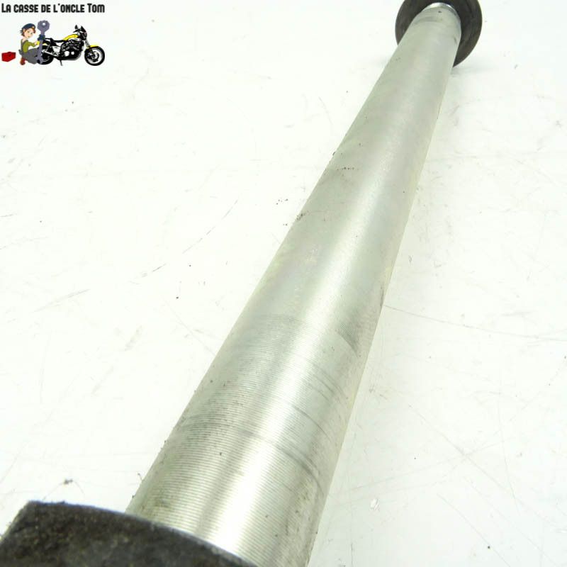 Axe de bras oscillant Yamaha 1300 FJR 2008 - CTM-11226-012