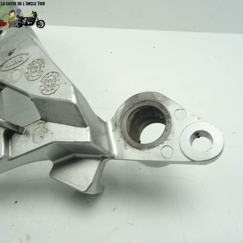 Platine avant droite Yamaha 1300 FJR 2008 - CTM-11226-052