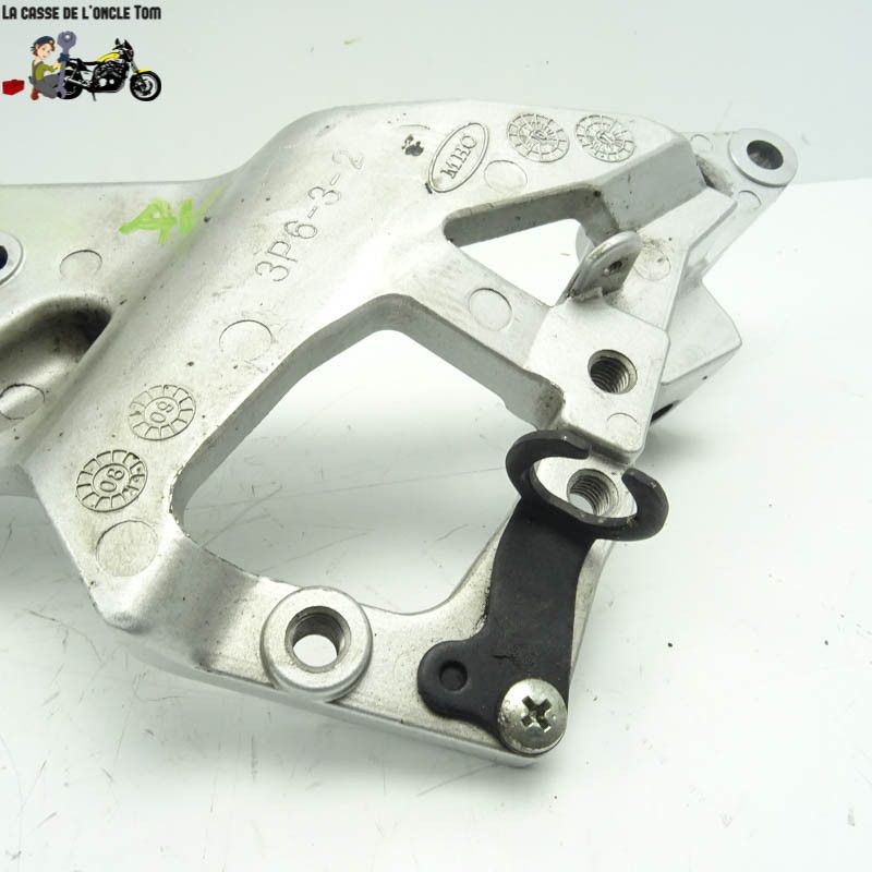 Platine avant droite Yamaha 1300 FJR 2008 - CTM-11226-052