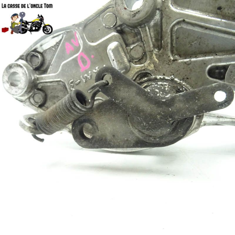 Platine + repose pied avant droit Yamaha 900 xj Diversion 1996 - CTM-YAM-032