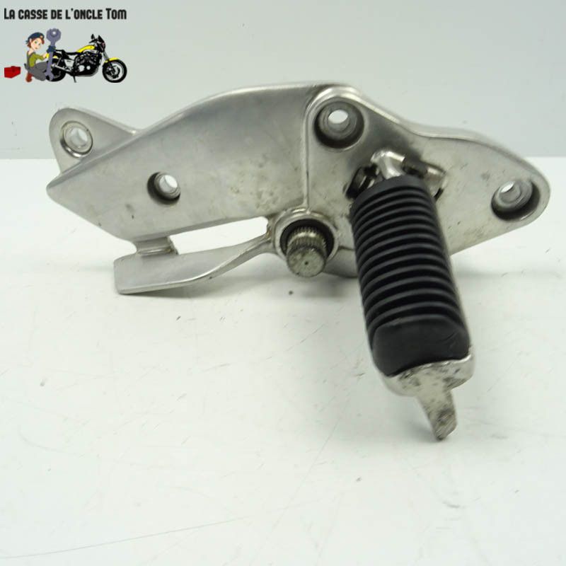 Platine + repose pied avant droit Yamaha 900 xj Diversion 1996 - CTM-YAM-032