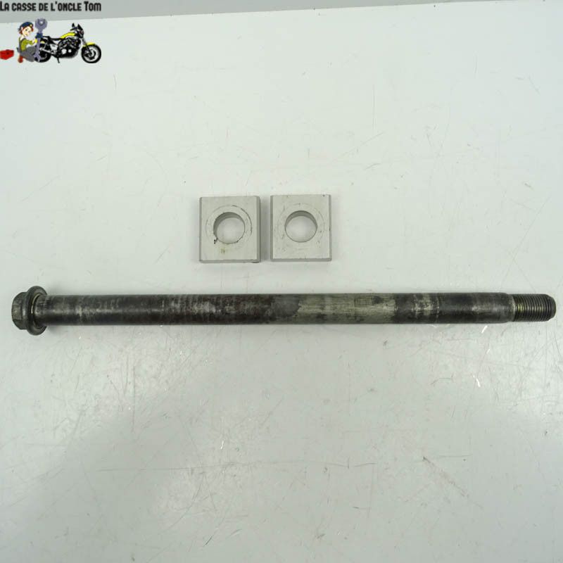 Axe de roue arrière Honda 900 CBR RR SC29 1995 - CTM-8447-063