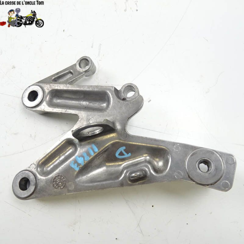 Platine avant droit Triumph 675 Street triple  2011 - CTM-11843-061