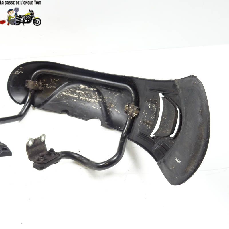 Passage de roue avant gauche Piaggio 400 MP 3 Touring 2011 - CTM-9222-023