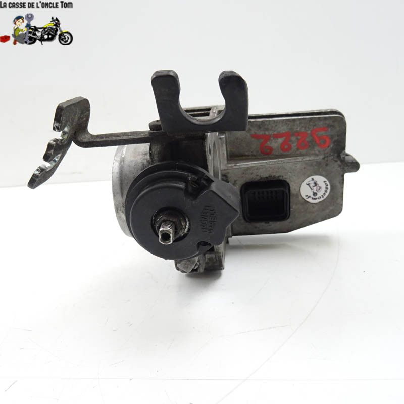 Boîtier papillon admission Piaggio 400 MP 3 Touring 2011 - CTM-9222-045