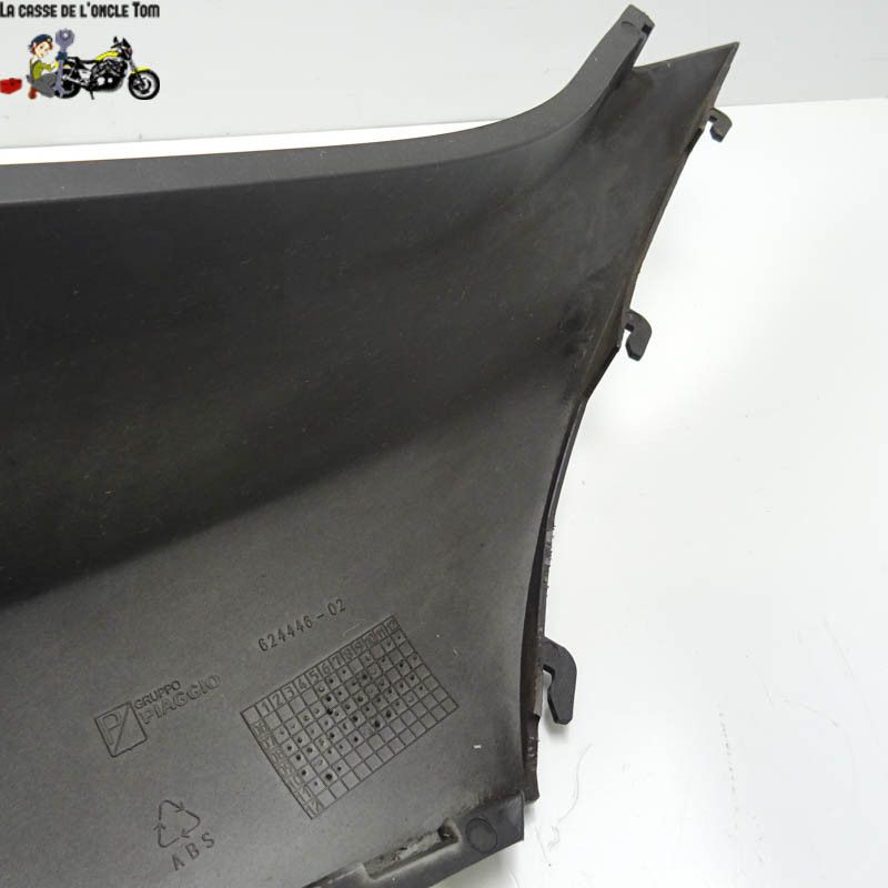 Carénage gauche Piaggio 400 MP 3 Touring 2011 - CTM-9222-068