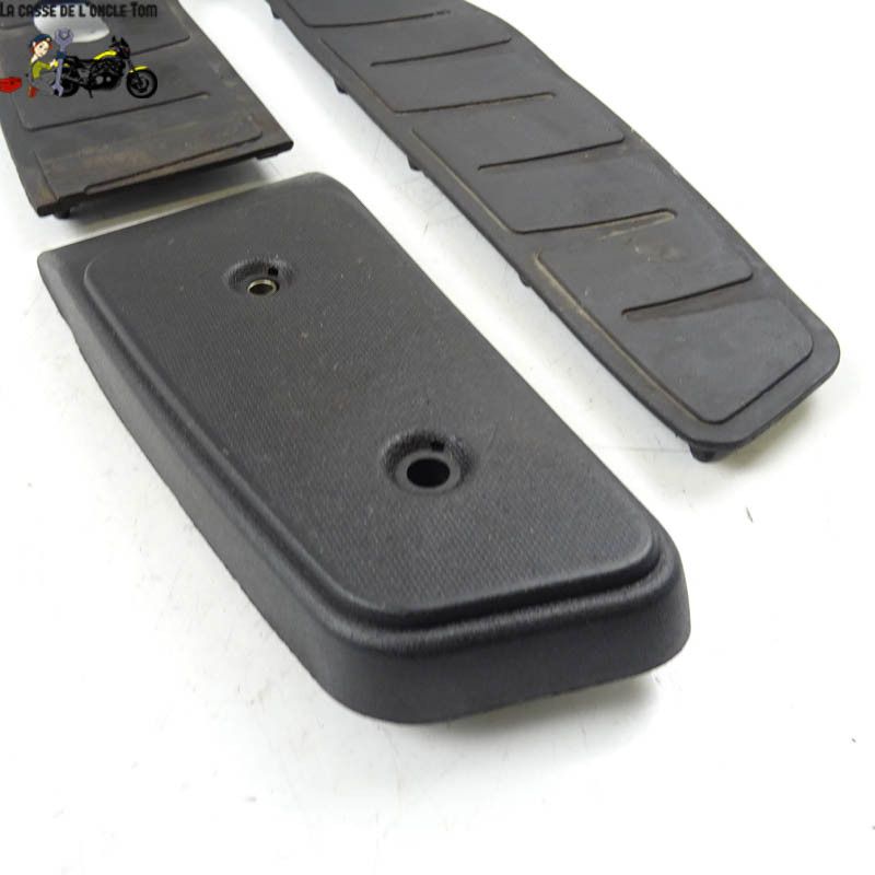 Tapis de marche pie droit et gauche Piaggio 400 MP 3 Touring 2011 - CTM-9222-082