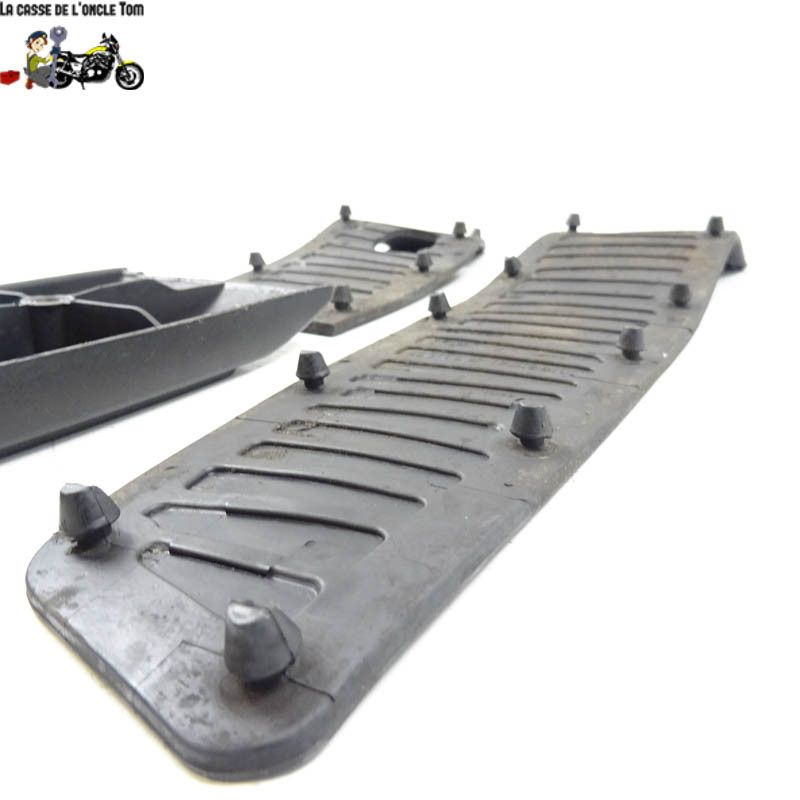 Tapis de marche pie droit et gauche Piaggio 400 MP 3 Touring 2011 - CTM-9222-082