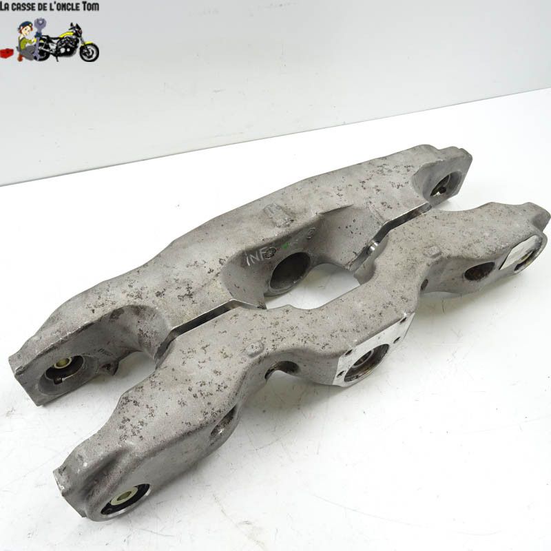 Balancier de suspension inférieur Piaggio 400 MP 3 Touring 2011 - CTM-9222-084