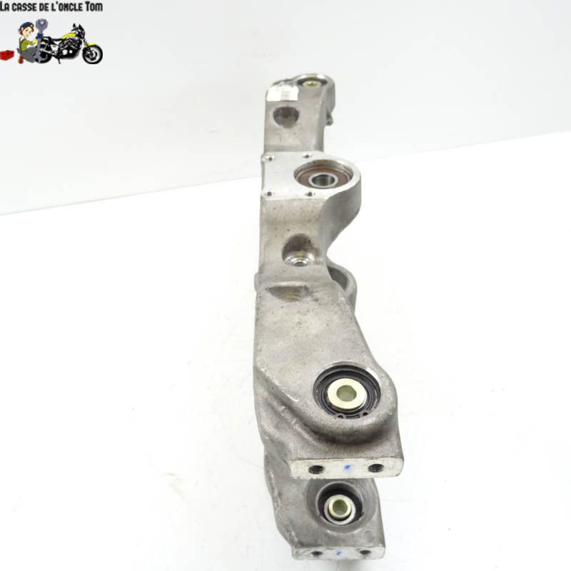 Balancier de suspension inférieur Piaggio 400 MP 3 Touring 2011 - CTM-9222-084