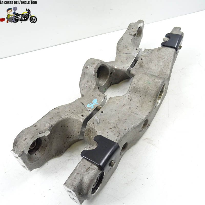 Balancier de suspension supérieur Piaggio 400 MP 3 Touring 2011 - CTM-9222-085