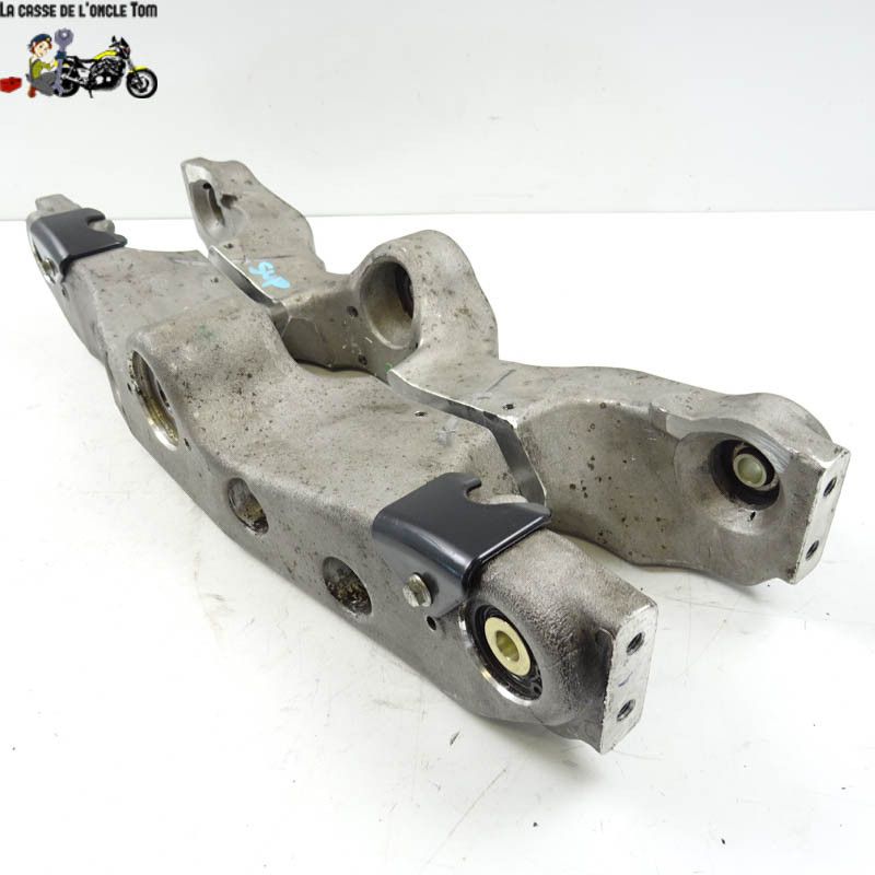 Balancier de suspension supérieur Piaggio 400 MP 3 Touring 2011 - CTM-9222-085