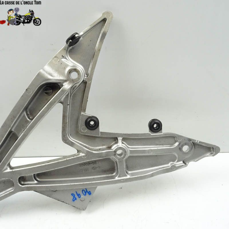 Platine gauche Kawasaki 650 er 6 2006 - CTM-9098-052