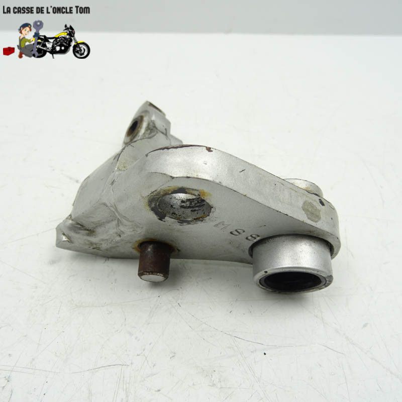 Platine avant droite Honda 600 XL V Transalp 1991 - Cassetom - Nos pièces motos Platine avant droite Honda 600 XL V Transalp 1991 - Cassetom - Nos pièces motos