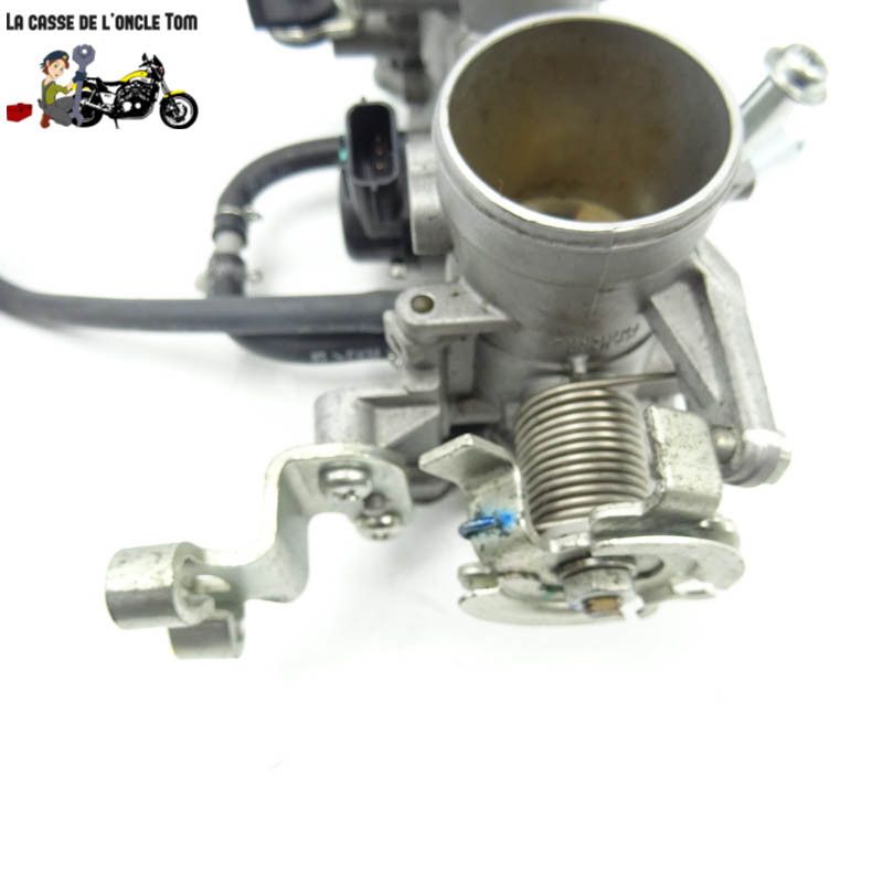 Rampe de carburateur Kawasaki 400 Ninja 2020 - CTM-11908-051