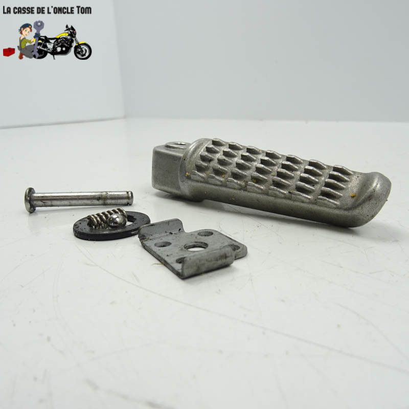 Repose pied arrière droit Kawasaki 400 Ninja 2020 - CTM-11908-057