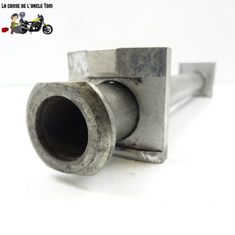 Axe de roue arrière Suzuki 600 gsxr-srad 2001 - CTM-11306-021