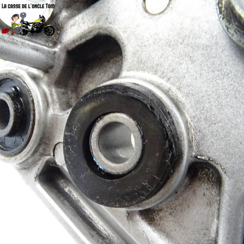 Platine avant droite Suzuki 650 GSF Bandit 2006 - CTM-12094-022