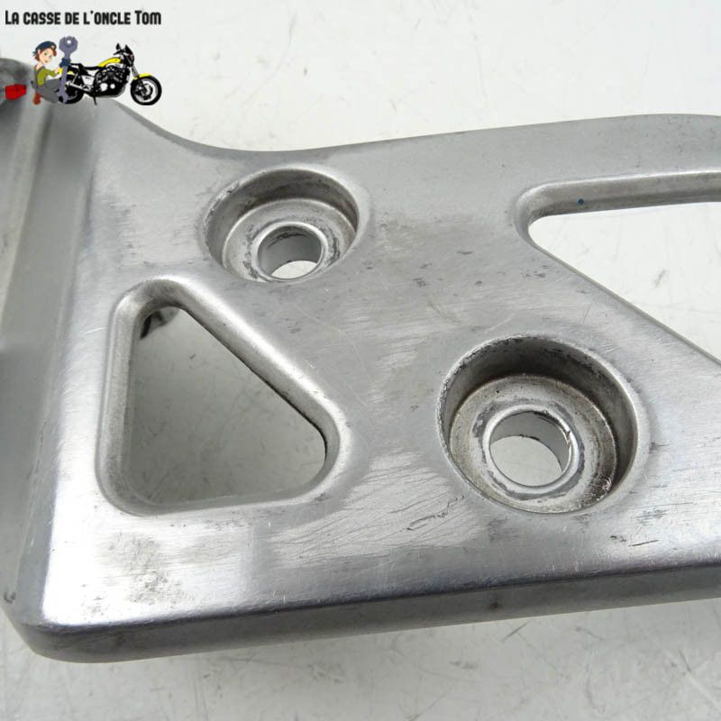 Platine avant droite Suzuki 650 GSF Bandit 2006 - CTM-12094-022