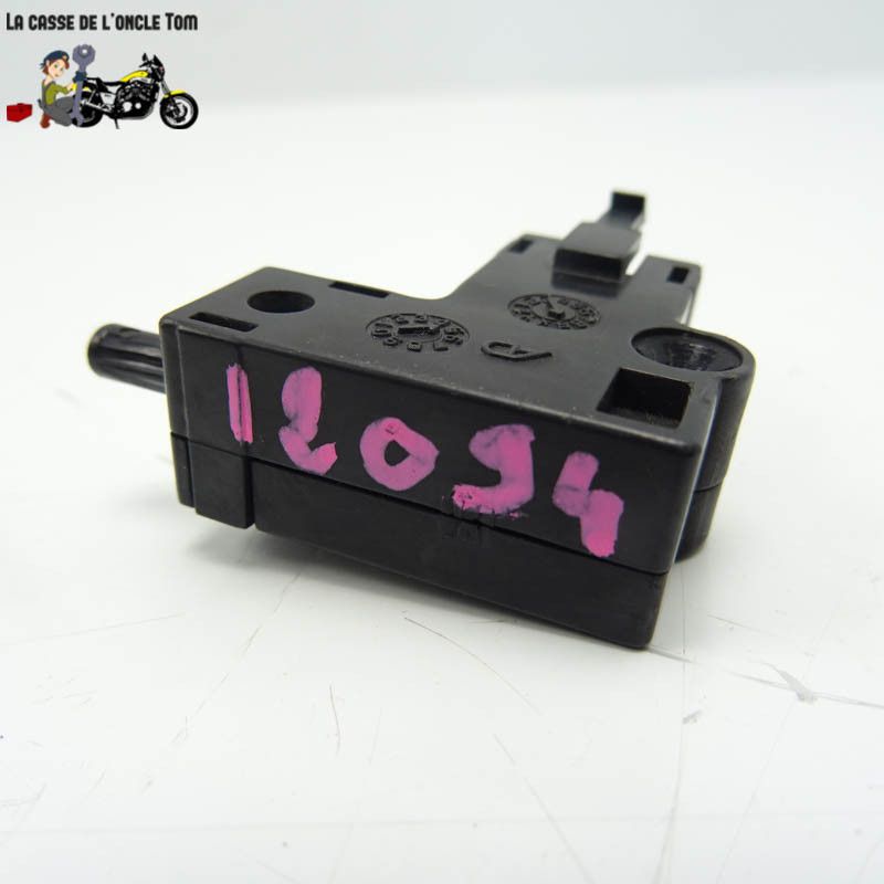 Contacteur d'embrayage Suzuki 650 GSF Bandit 2006 - CTM-12094-069