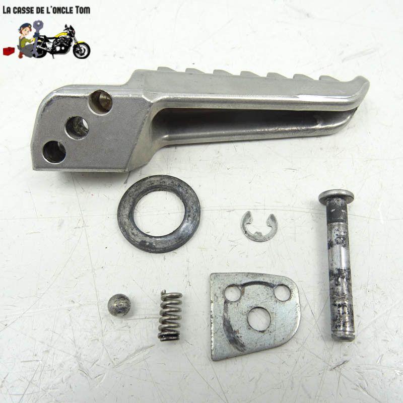 Repose pied arrière droit Kawasaki 900 Z  ABS  2019 - CTM-10626-006