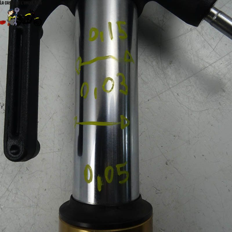 Bras de frouche gauche Triumph 1050 speed triple 2013 - CTM-8800-081