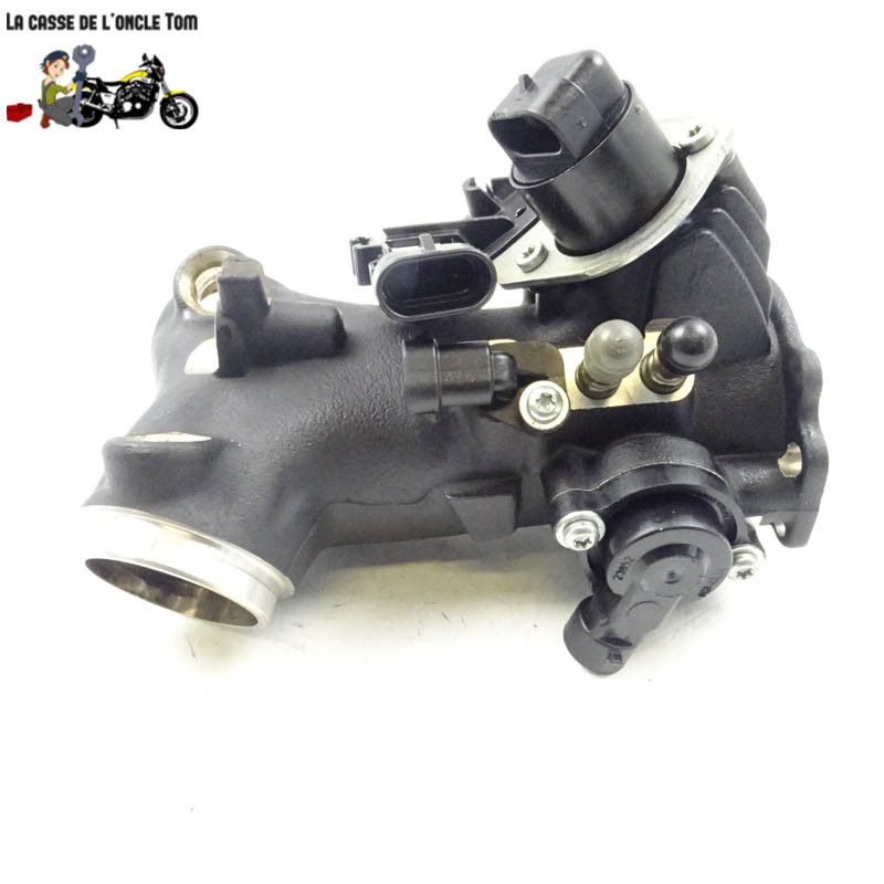 Rampe d'injection Harley Davidson 1690 FXDB 103 2014 - CTM-11519-013