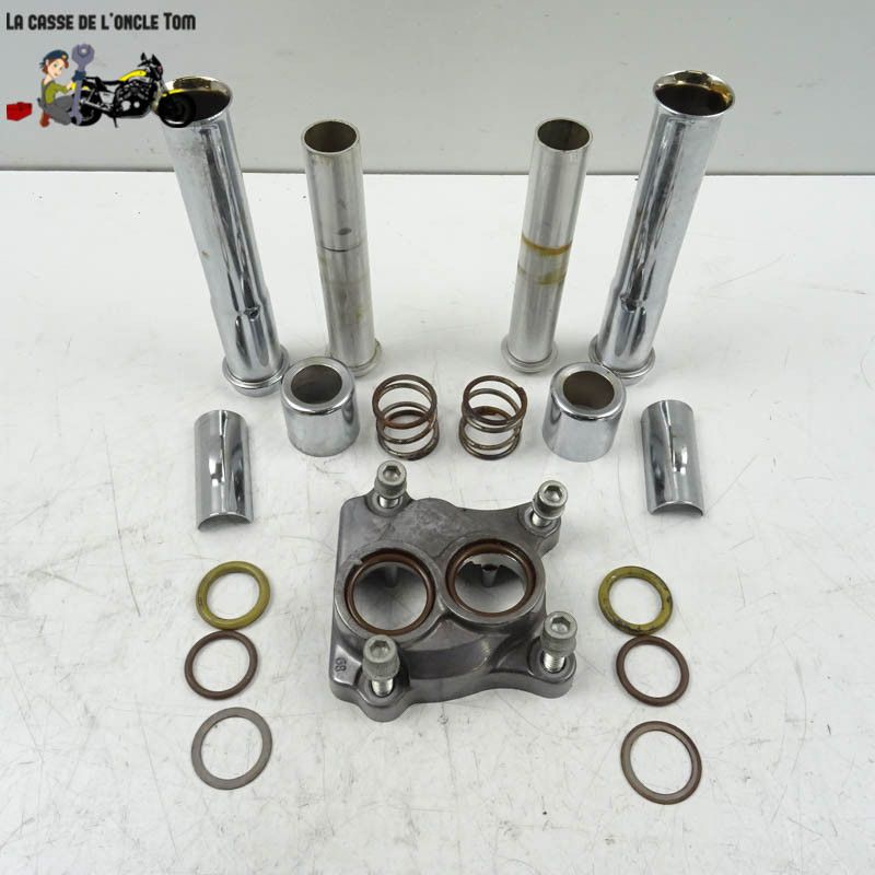 Couvres culbuteurs + embase Harley Davidson 1690 FXDB 103 2014 - CTM-11519-041