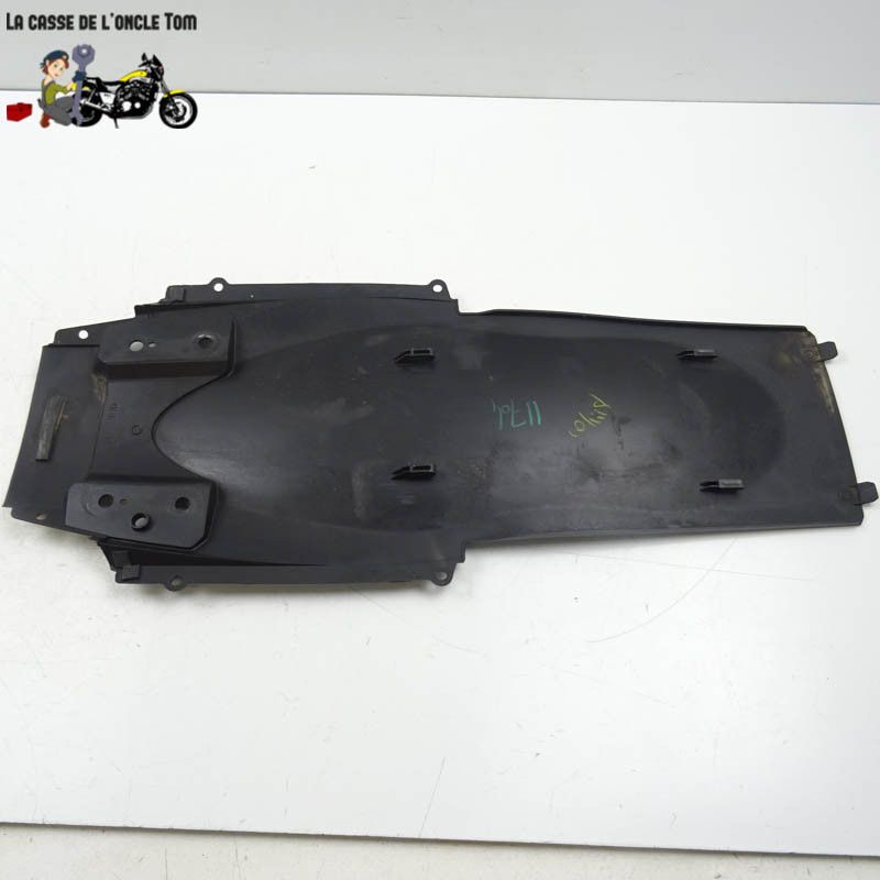 Passage de roue Suzuki 1000 GSXR 2008 - CTM-11704-005