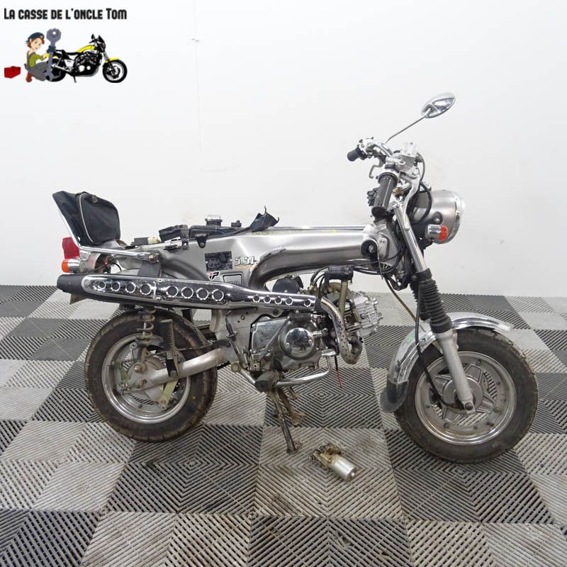 Cassetom - Sky Team 50 DAX de 2015 - Nos motos accidentées Cassetom - Sky Team 50 DAX de 2015 - Nos motos accidentées