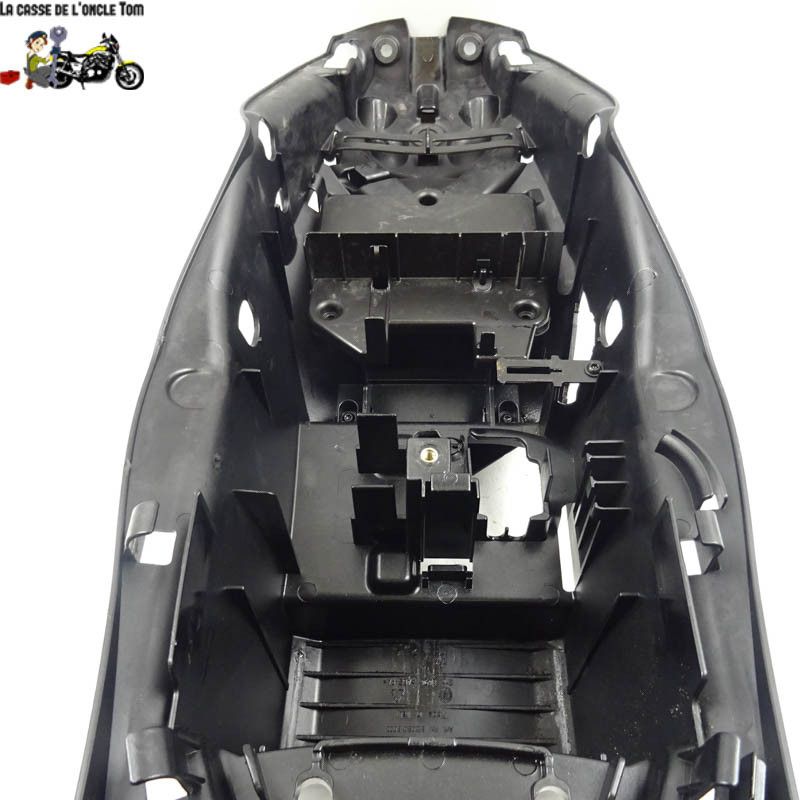 Passage de roue arrière / support batterie KTM 1290 SuperDuke 2015 - CTM-11674-018