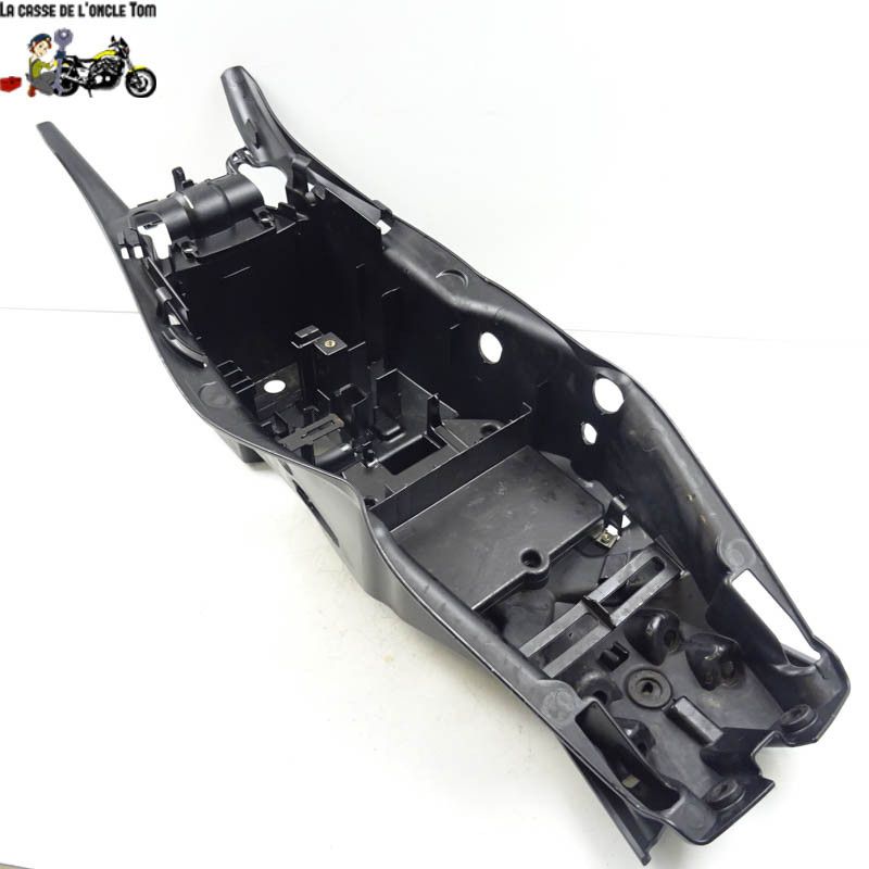 Passage de roue arrière / support batterie KTM 1290 SuperDuke 2015 - CTM-11674-018