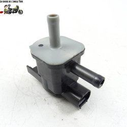 Valve de purge evap système Triumph 1200 SPEED TRIPLE 2021 - CTM-11755-026