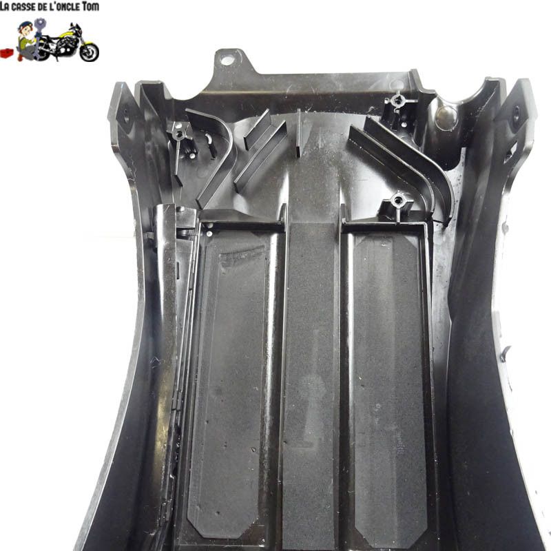 Passage de roue arrière Triumph 1200 SPEED TRIPLE 2021 - CTM-11755-028