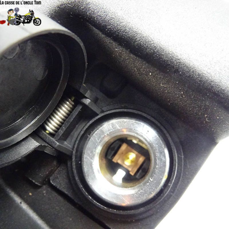 Prise auxiliaire Triumph 1200 SPEED TRIPLE 2021 - CTM-11755-050