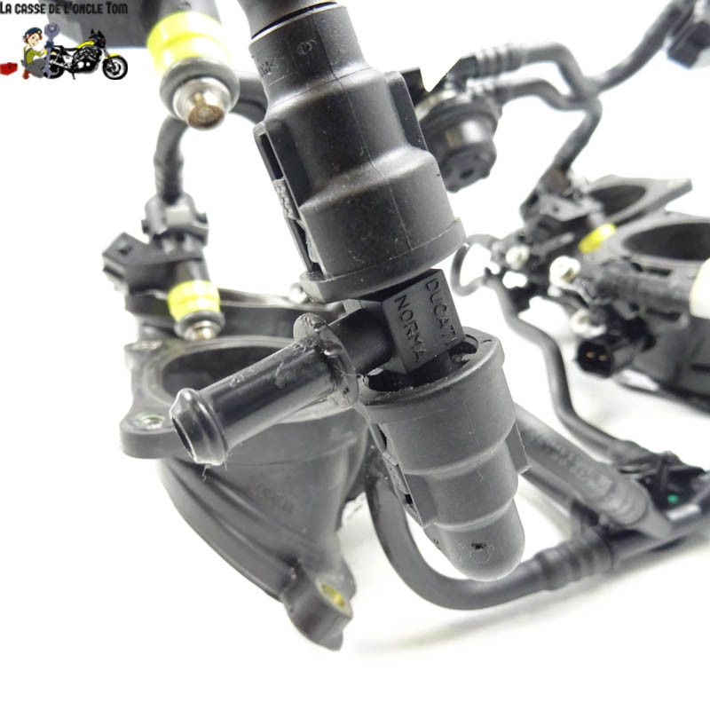 Injecteurs Ducati 1200 Street fighter 2020 - CTM-11915-018