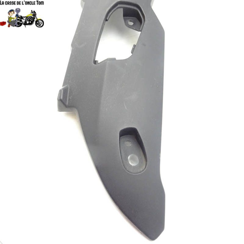 Demi coque arrière droit BMW R1200 R 2007 - CTM-11021-057