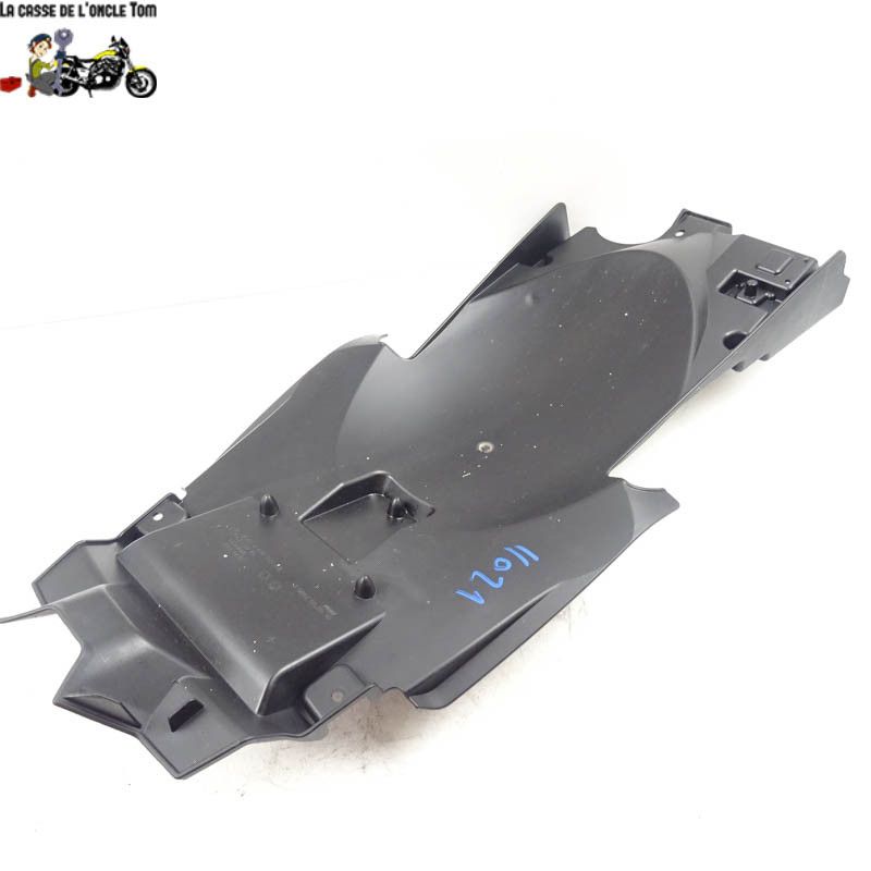 Passage de roue arrière BMW R1200 R  2007 - CTM-11021-058