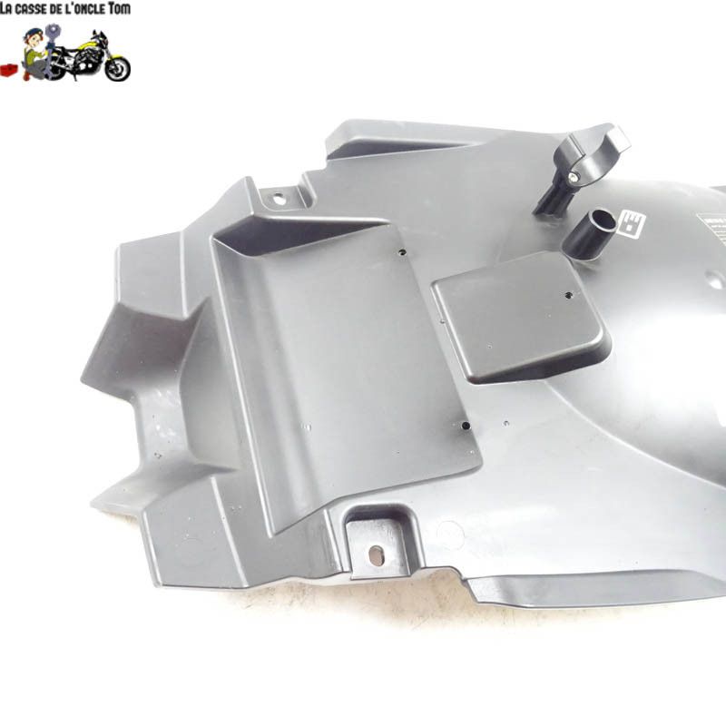 Passage de roue arrière BMW R1200 R  2007 - CTM-11021-058