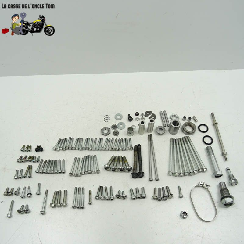 Kit visserie moteur Yamaha 530 T max 2013 - Cassetom - Nos pièces motos