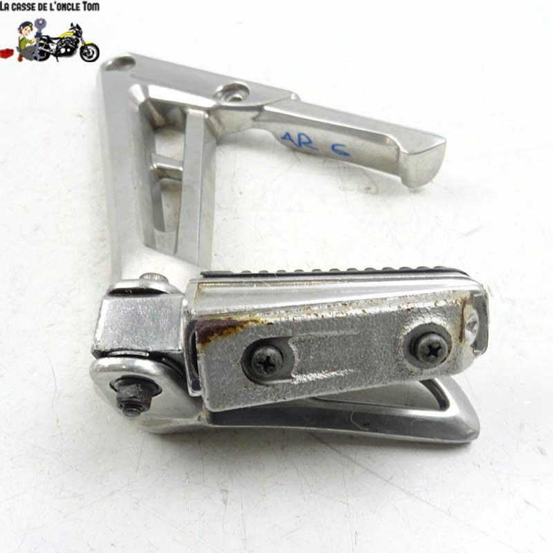 Platine + repose pied arrière gauche Yamaha  1000 fazer 2002 - CTM-11034-057