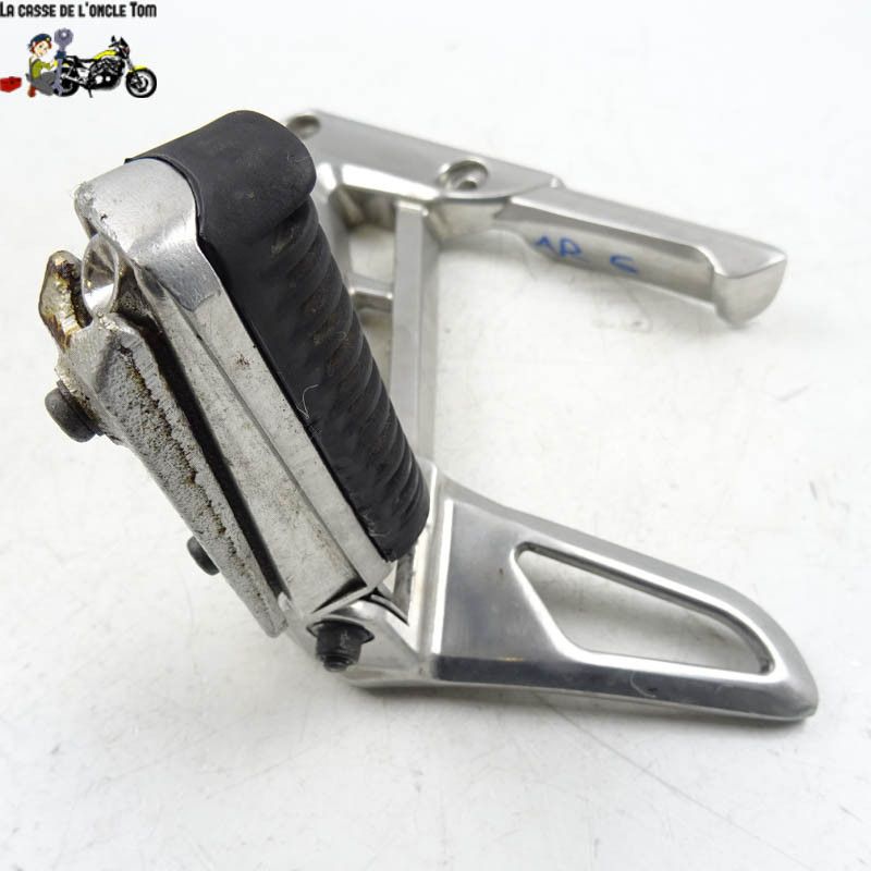 Platine + repose pied arrière gauche Yamaha  1000 fazer 2002 - CTM-11034-057